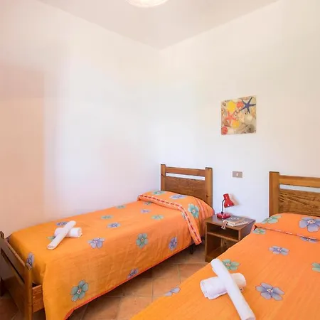 Alessia Apartment *